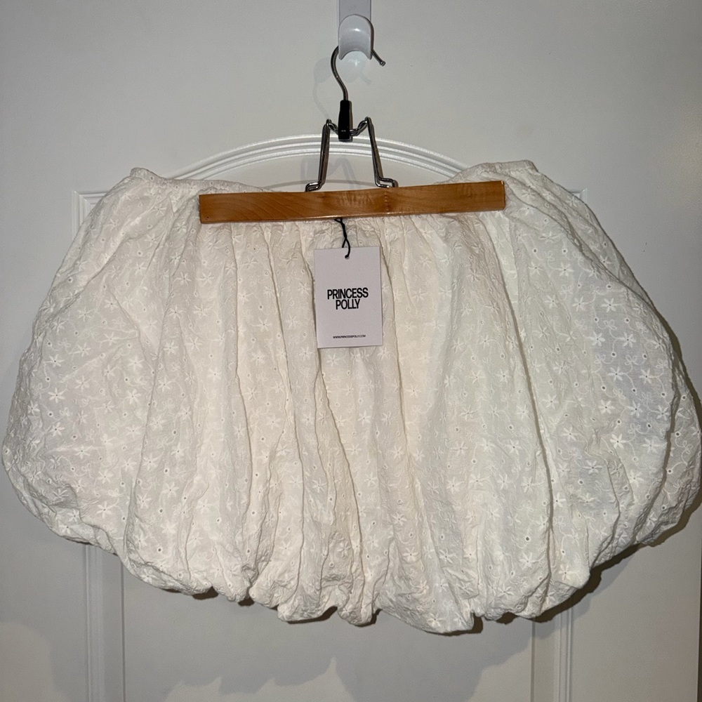 PRINCESS POLLY Anglaise Bubble Hem Mini Skirt White Size 12 Brand New Women’s - Picture 3 of 9